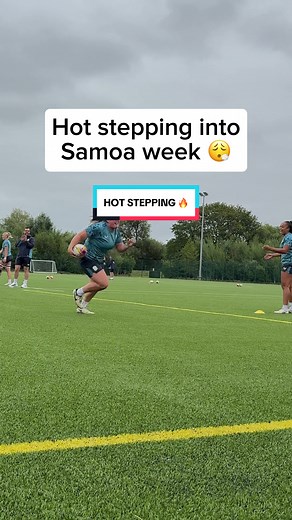 Hot stepping in the #RedRoses camp 🔥 @O2 #WearTheRose #EnglandRugby