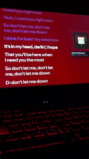 Don't let me down by The Chainsmokers and Daya 🎶🎶 #thechainsmokers #dontletmedown #spotifylyrics #songlyrics #viral