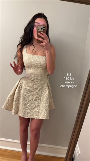 Charming Mini Dress for Spring and Summer Events