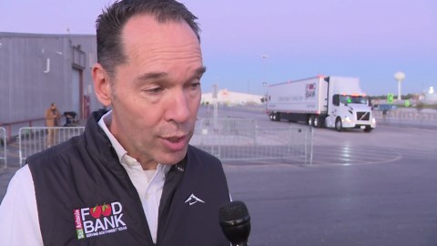 San Antonio Food Bank hosting food distribution Wednesday