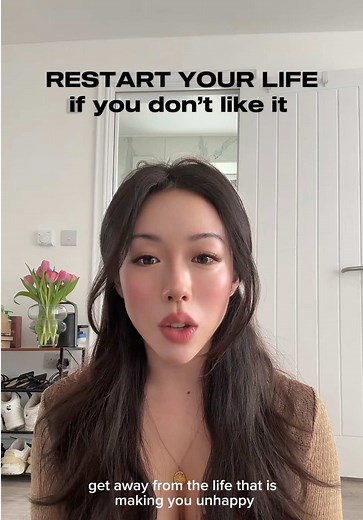 For anyone dreaming about restarting… do it! It’s a privileged thing to do but it’s possible. It’s not a matter of abandoning responsibility or trying to escape your problems but a matter of understanding when you are not aligned with your environment and the life that inhabits it anymore. Design the life and identity you want and build it brick by brick :) #healing #selfcare #fypシ #fypviralシ