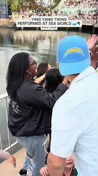 ying yang twins perform at seaworld #yingyangtwins #seaworld #concert #fyp #shorts