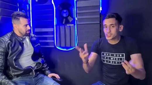 Vidéos de ضحك /DaHk (@dahk_akho) avec son original - ضحك /DaHk