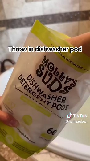 How to Clean Jets in Bathtub: Satisfying Jetted Tub Cleaning Hack!