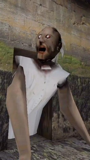 Sewer escape in granny game 🥵