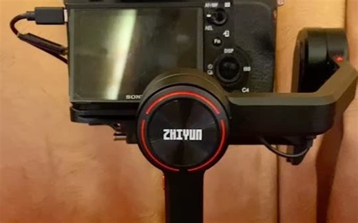 智云Weebill S 屏幕显示Axis lock 开机航向轴错乱, 不说了, 准备起飞~