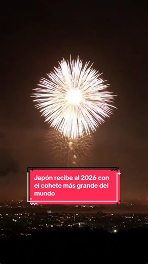 Japón encendiendo el cielo para dar la bienvenida a un nuevo comienzo #japon #añonuevo #2026 #parati #flypシ