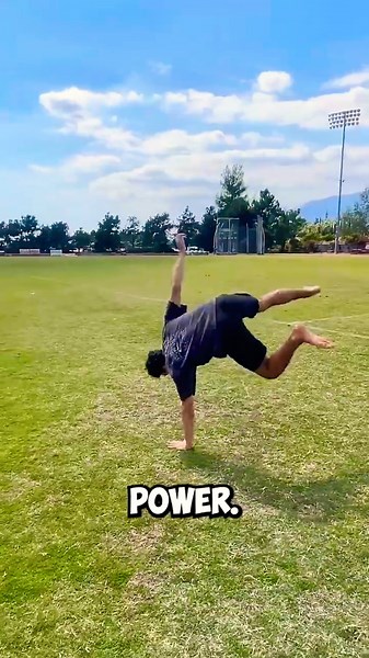 How to Do a Backflip the Easiest Way (For Beginners!) 🌀