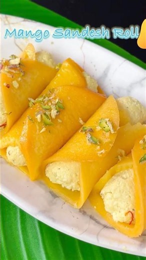 మామిడి సీజన్ ముగిసేలోపు ట్రై చేయండి | Bengali Mango Sandesh Roll Recipe #mango #roll