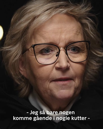 En helt særlig forræder har sneget sig med på redaktionsmødet til 'De største øjeblikke' 😃 Se med, når vi runder 2023 af med manér i 'De største øjeblikke' lørdag den 30. december på TV 2 og TV 2 Play. | TV 2
