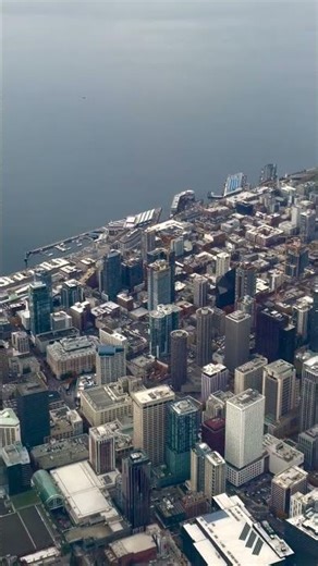 Approach to Seattle with the Seattle skyline in view.