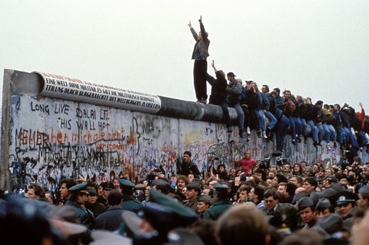 Berlin Wall 30th anniversary: A timeline of division