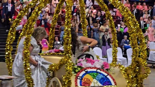 The Directors stole the carriage! That's one way to get your Cinderella moment! 🥿👑👗 Go ladies, go! | California Rainbow for Girls