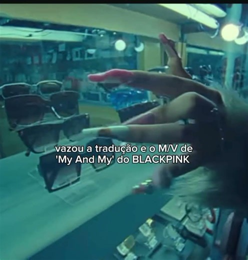 #BLACKPINK :: olhem a descrição 😭👆 #kpop #lisa #rose #jennie #jisoo #desflopacomu #naofloppa