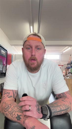 Did you know that you can rent out the Studio for workshops, group sessions parties and everything else. If it’s painting, games night, poetry reading, glass making, creative writing or a book club. The Studio can accommodate it. Send me a message to find out more. Not looking to run a session but would like something to attend, let me know and I will see what I can source. #creative #artstudio #artist #workshops #creativecommunity