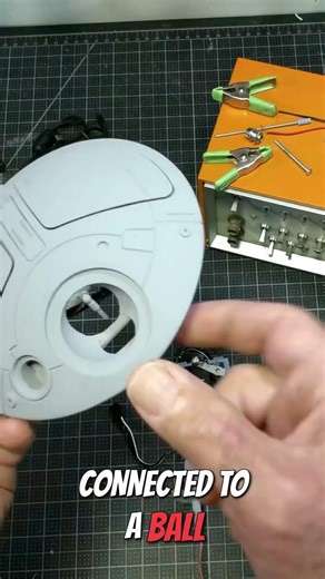 Explaining L0LA's Servo Core