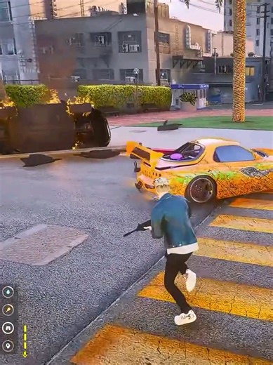 Gundam Anubis vs Banteng Merah dalam GTA 5