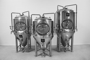 Unitanks | Beer Fermentation Tanks | CraftMaster Stainless