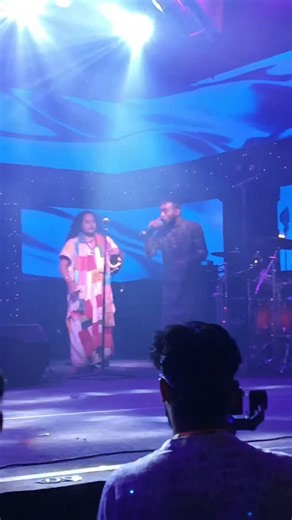 Cizzy on Instagram: "5 years ago, on this day, my father left this world. The same day I decided to pursue music full time. He was my number one fan. I owe it all to him! I wish he was here to see me now. I know he would have been the happiest."