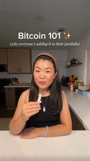 Lucy ♡︎ | Money-Smart, Life-Rich on Instagram: "🙋🏻‍♀️ Everything you need to know about Bitcoin in under a minute! I’m breaking it down in plain English so you can finally understand what the hype’s about and why people keep talking about it. Bitcoin, Bitcoin 101, financial Independence retire early, financial freedom, money for moms, investing for moms, lawyer mom #financialindependenceretireearly #lawyermom #bitcoin #btc #budgetlife #frugallife"