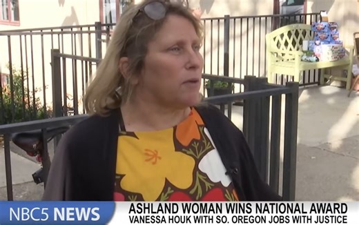 Ashland woman wins national award - KOBI-TV NBC5 / KOTI-TV NBC2