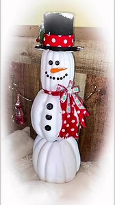 4.2K views · 92 reactions | Have you ever made the infamous stacked pumpkin snowman?? Look how adorable this one turned out! Meet Mr. Crookly. Snowman ⛄️殺❄️ | Susie’s Simply Handmade | Facebook