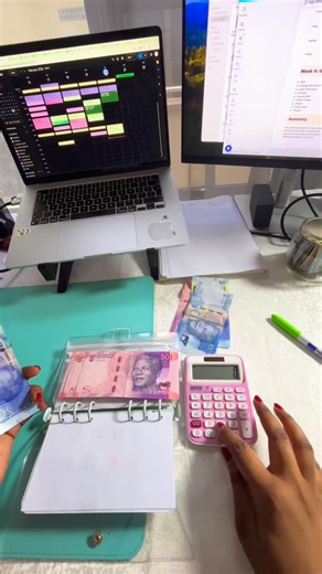 R750 saved from money we DIDN’T spend this week 😭💚 #nospendmonth #nospendchallenge This is why budgeting works. Instead of letting leftover money disappear on small random purchases… we redirected it into our saving challenges. ✔ R500 completed our FIRST saving challenge ✔ R3,900 saved already ✔ R200 added to our Christmas challenge ✔ On the way to saving R9,000 for December And it’s not even the end of February. Small habits. Consistency. Intentional decisions. That’s how wealth is built. If 