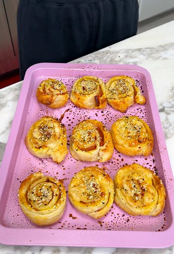 Delicious Ham and Cheese Pinwheels Recipe