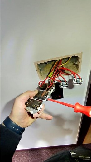 Swapping a MK grid switch #electrican #electricaltrade #electricaltips