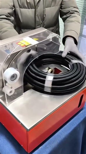 stretch wrap bundling machine for pipes, plastic tube#wrappingmachine #stretchwrapmachine