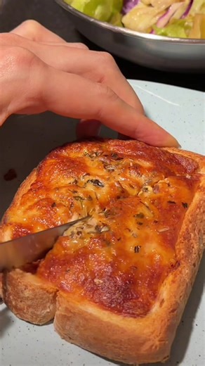 Receitas Fáceis de Toast de Frango e Frango Empanado