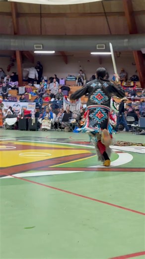 Experience the magic of hoop dancing! 🌟 Graceful moves, creative shapes, and stories told through motion. Tradition meets flair in this captivating short clip! 🌀✨ #HoopDancing #IndigenousCulture #DanceReel | Powwow Times