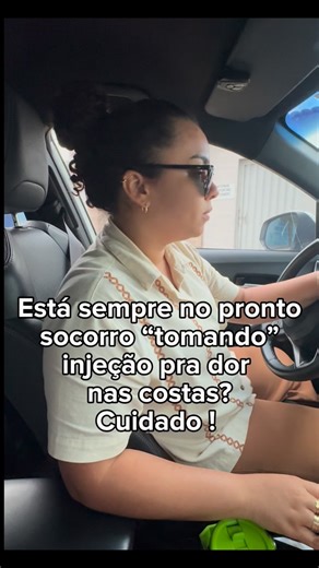 Nilza Mangabeira | Medicina da Dor on Instagram: "💉 Tomou injeção no pronto-socorro pra dor nas costas e melhorou? Cuidado… isso pode virar um problema no futuro. Quando a dor aperta, muita gente vai ao pronto-socorro e sai “nova” depois de tomar corticoide na veia ou injeção. O alívio vem rápido — mas não significa que a dor foi resolvida. 👉 O corticoide só corta a inflamação por um tempo. Se usado muitas vezes, pode trazer efeitos nada legais, como: ⚠️ Aumento do açúcar no sangue ⚠️ Pressão 