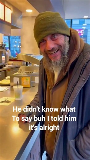 He Helped a Begger andwas Grateful At The End ♥️🥹