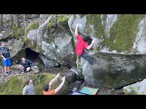 QFTB Ep.49: 'The Ramp' and 'Glass Arete Sit' V10 [Looking Glass, NC]