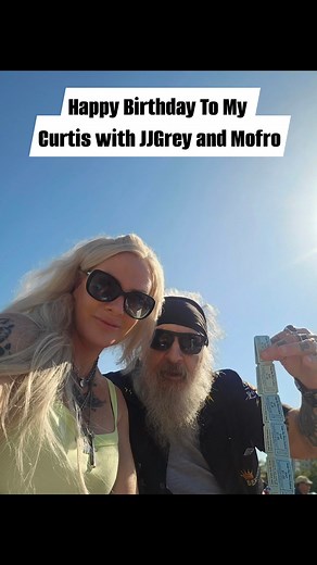 An exciting day at Tampa Bay Blues Fest with Curtis' favorite band Jj Grey and Mofro! #thesweetestthing Curtis D Yetto | Krista Grøtte Saxon