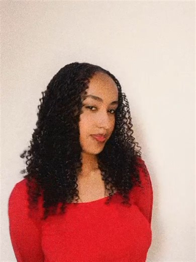 @♡ @Amaya🪄🎀 im not the only one obsessed with 🇪🇷songs right?💗