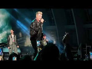 “Backstreet Boys Hollywood Bowl 2022 🔥 Underwear Toss + Kids On Stage!