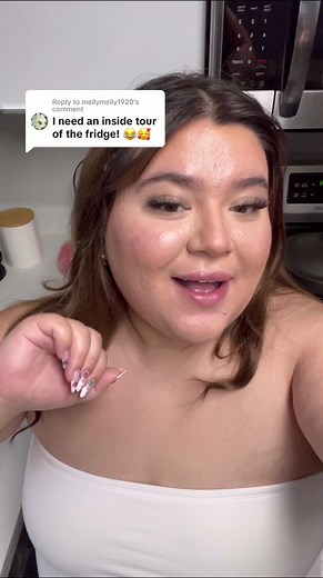 Samsung Fridge Tour: Features, Water Dispenser, and Ice Options