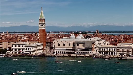 Venice like you’ve never seen it! 🚤✨ From gondolas to hidden alleys, explore Italy’s floating city in this bite-sized documentary. 🇮🇹💫 #Venice #Italy #TravelTok #GondolaVibes #minidoc