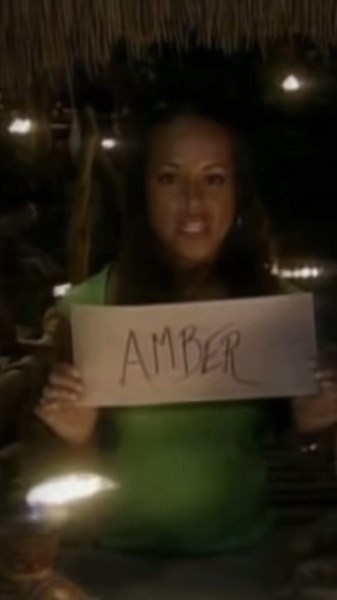 context: the jury were voting for a winner out of the final 2, rob lost the game by this one vote 😬 #survivor #survivortiktok #survivorallstars #survivor8 #jeffprobst #tribehasspoken #tribalcouncil @Survivor