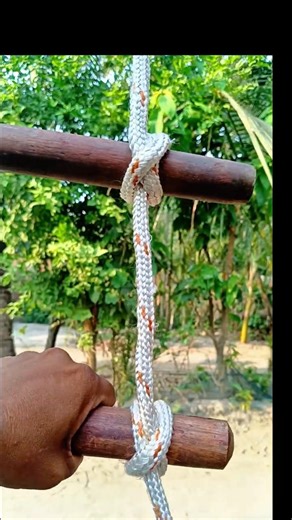 This Simple Knot Holds Rock Solid on Any Pipe