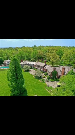 Welcome to Ohio’s most expensive old house listing! The home was built in 1940. It is located on 29.54 acres in Indian Hill, Ohio. Can you imagine being a kid and growing up in this home! This sprawling house is 26,000 square feet! There is a pool, guest house, wine cellar and movie theater. Five bedrooms, twelve bathrooms and 26,615 square feet. $8,900,000 Link in comments to see Sll of this estate! #oldhouselife #oldhouse #ohio #visitohio #onlyinohio | Old House Life - Michelle Bowers