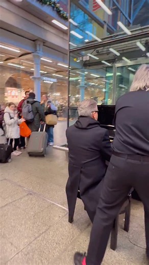 Brendan Kavanagh (Dr K) on Instagram: "Boogie Time #boogiewoogie #blues #piano"