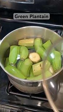 How to cook green plantain or green bananas 😋 #bananas #plantain ps banana