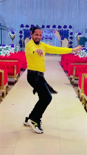 Top Punjabi Hits for Lahore's Public Parties