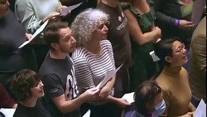 Sometimes... dreams really do come true. Kermit the Frog a Choir! of 2000 sing... 🌈🌈 "RAINBOW CONNECTION" 🌈🌈 at beautiful Lincoln Center, New York City. We hope you all go GREEN with envy! 😉 Share the rainbow make someone smile! | CHOIR CHOIR CHOIR