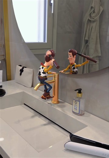 Hair Care time 💇🏻‍♂️🫧 #vfx #visualeffects #3d #cgi #woody | hair