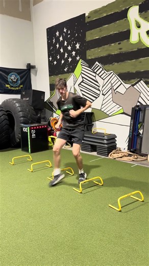 Hurdle: Lateral runs - Lateral hops - Lateral Weaves to Sprint out