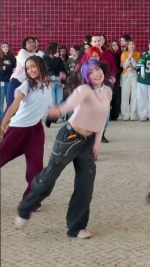 🇵🇹Kpop In Public - Girls' Generation Into the New World